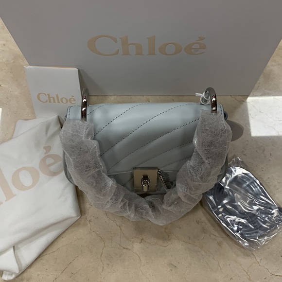 CHLOE MINI DREW CALF LEATHER CROSSBODY W/SILVER TONE JEWELRY CHAIN IN AIRY GREY - Picture 7 of 16